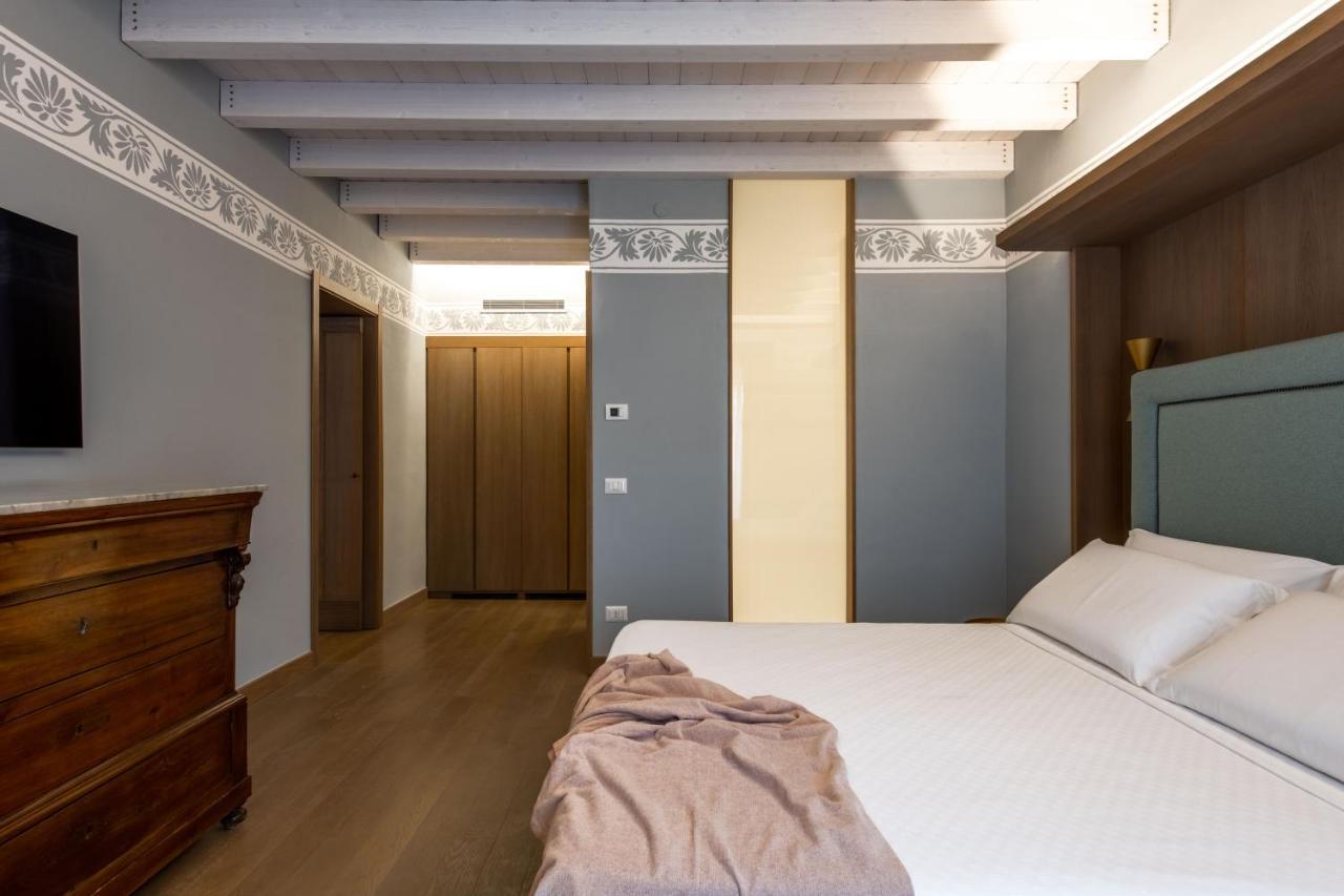 Palazzo De Gregorio Apartments Palermo Bagian luar foto