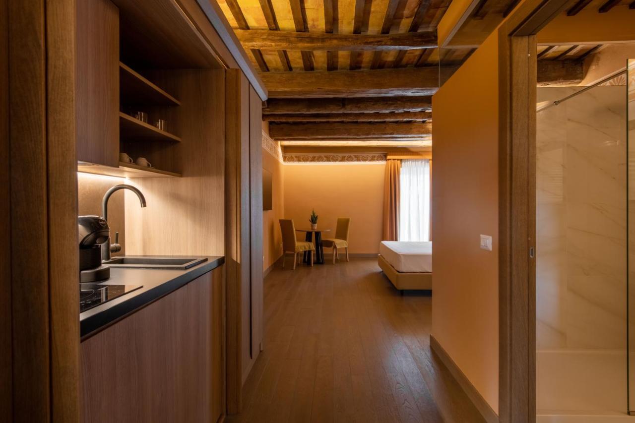 Palazzo De Gregorio Apartments Palermo Bagian luar foto