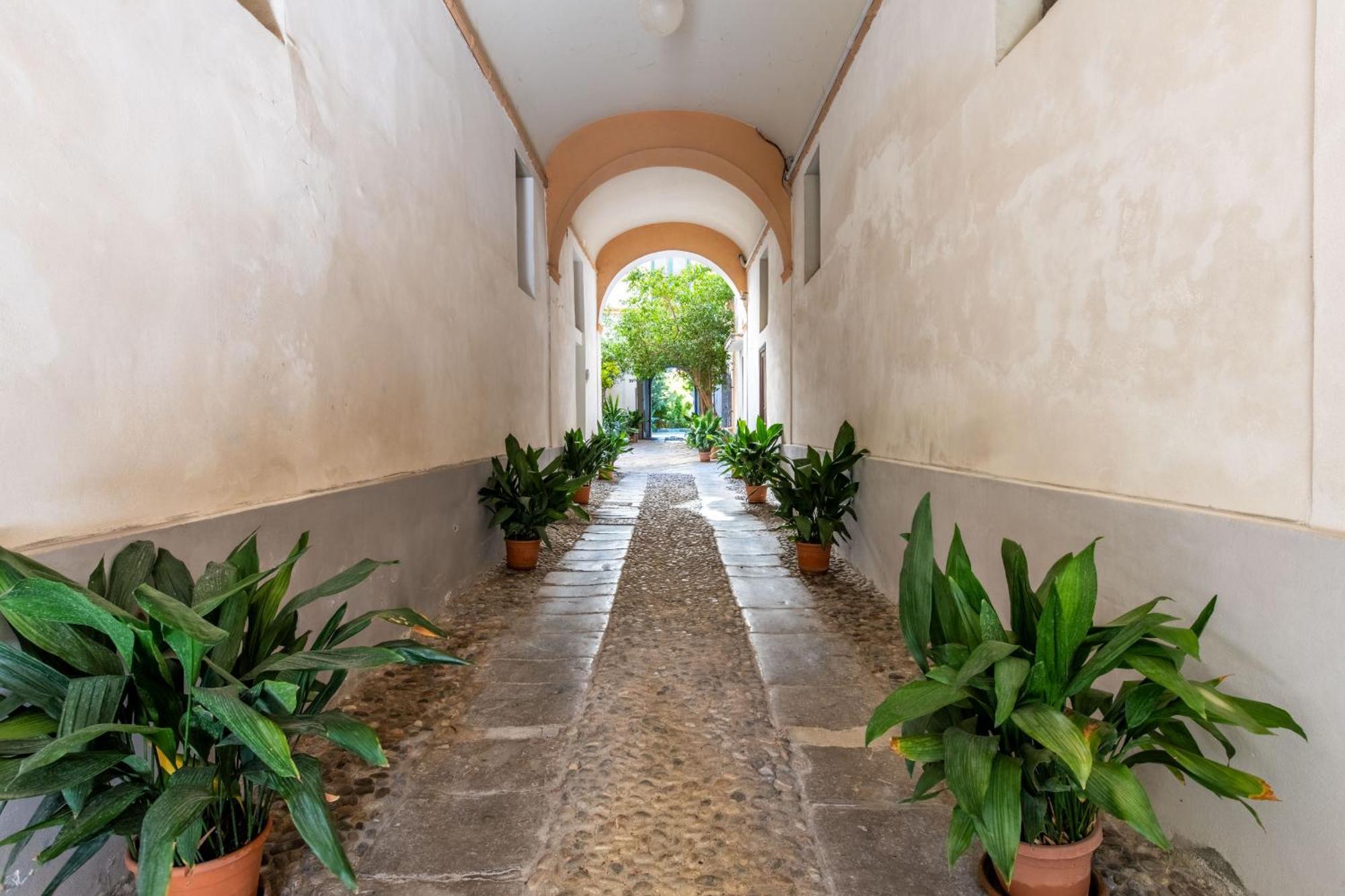 Palazzo De Gregorio Apartments Palermo Bagian luar foto